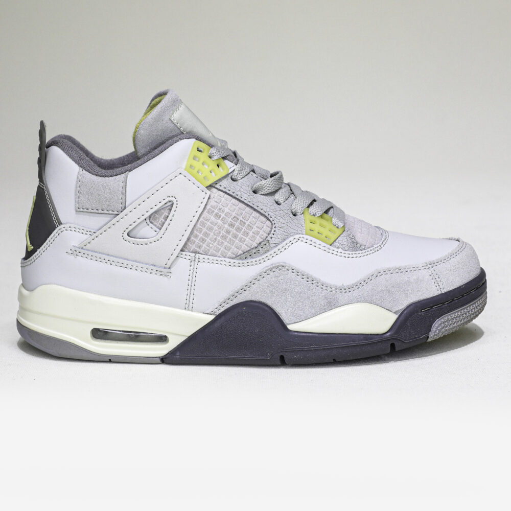 Nike Jordan 4 Retro SE Craft Photon Dust