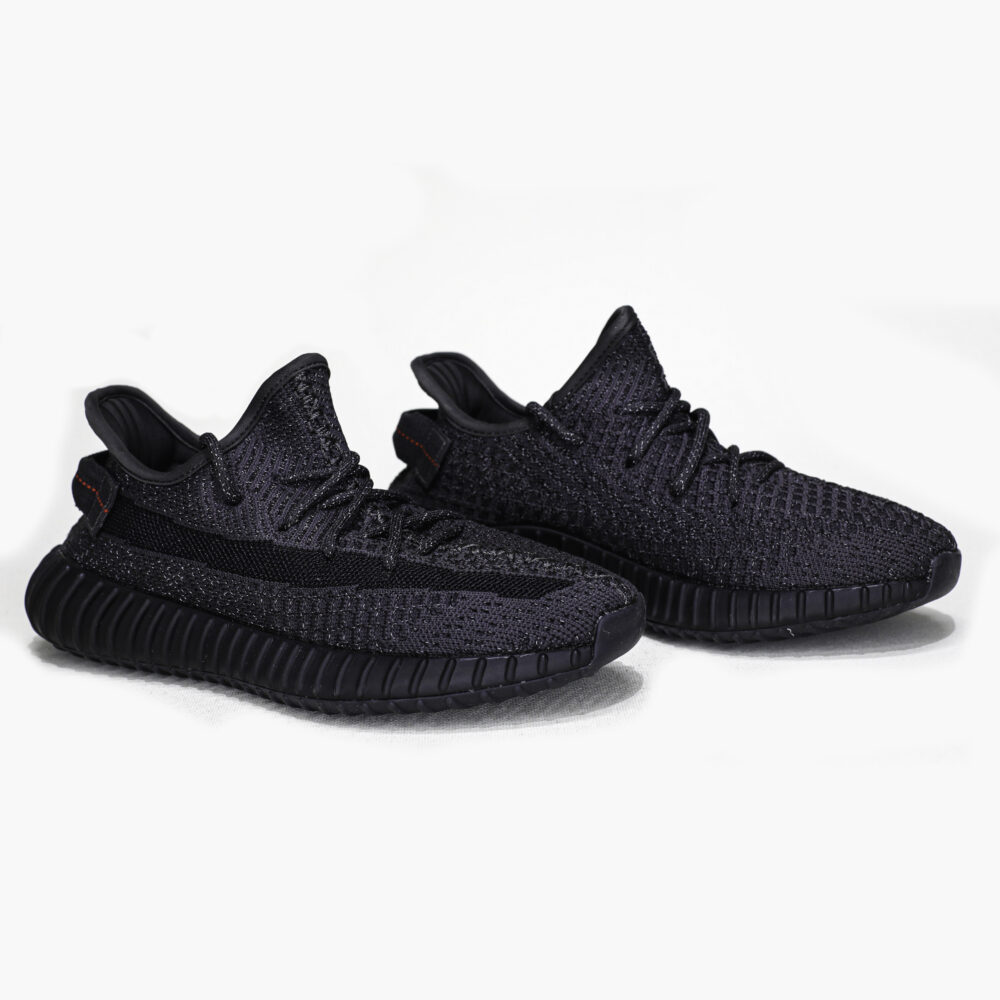 Adidas Yeezy Boost 350 V2 Black Non Reflective - Görsel 4